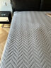 罗莱家纺大豆床垫子抗菌防螨床护垫软垫可折叠单双人学生宿舍软床垫 【7A抗菌】大豆床垫加厚款-灰色 180cm * 200cm （适配1.8米床） 实拍图