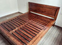 老榆木实木框架床1.5单人1.8双人床实木排骨架家用卧室民宿原木床 胡桃色 1.8*2.0 实拍图