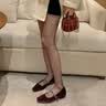 达芙妮红色玛丽珍鞋女2026新款本命年复古丝绒单鞋法式平底新娘订婚鞋 酒红色 【平跟软底】 37 实拍图