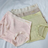 宝娜斯内裤女莫代尔含桑蚕丝内裆7A抑菌底裆透气中腰无痕女士性感裤衩子 奶茶肤+浅藤灰+雾浅绿+樱花粉 4条 M 【推荐体重80-115斤】 实拍图