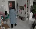 雪中飞新款百搭经典立体大口袋按扣袖口女士中长款连帽羽绒服女 雾蓝色|5205 S 155/80A 实拍图