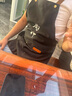 诗佩琪（SVORIAHI）厨房防水围裙女男士防油厨师做饭工作服炒菜家用餐饮帆布围腰挂脖 H肩带黑色厨神+H肩带卡其吃货 2条 实拍图