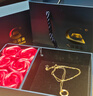 中国黄金（CHINA GOLD）莫比乌斯环黄金吊坠女足金锁骨项链爱无止境情人节礼物送女友老婆 【今/次日达】玫瑰礼盒+吊坠约0.3g+S925链 实拍图
