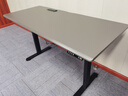 木藝生高端智能电动升降电脑桌台式书桌办公电竞游戏桌子书房工作台 高配双电机3节栗灰色+多功能插排 160*70(新科技3零桌面) 实拍图