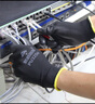 新越昌晖 PU尼龙涂掌劳保手套 12副/均码 耐磨涂层防滑工地工作干活 XY-S2231 黑色 实拍图