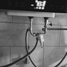 志高（CHIGO）热水器电家用洗澡储水式出水断电大容量速热电热水器安全节能租房卫生间用 顶配款2200W+手机智控+上门安装 80升(4人) 实拍图
