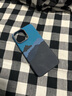 巴蒂尼 山与星河适用iPhone17ProMax手机壳高级感苹果16Pro磁吸凯夫拉纹理15超薄防摔14手机套13男女 高山蓝纹【夜光磁吸硬壳】铝合金镜框 iPhone 15 Pro Max 实拍图