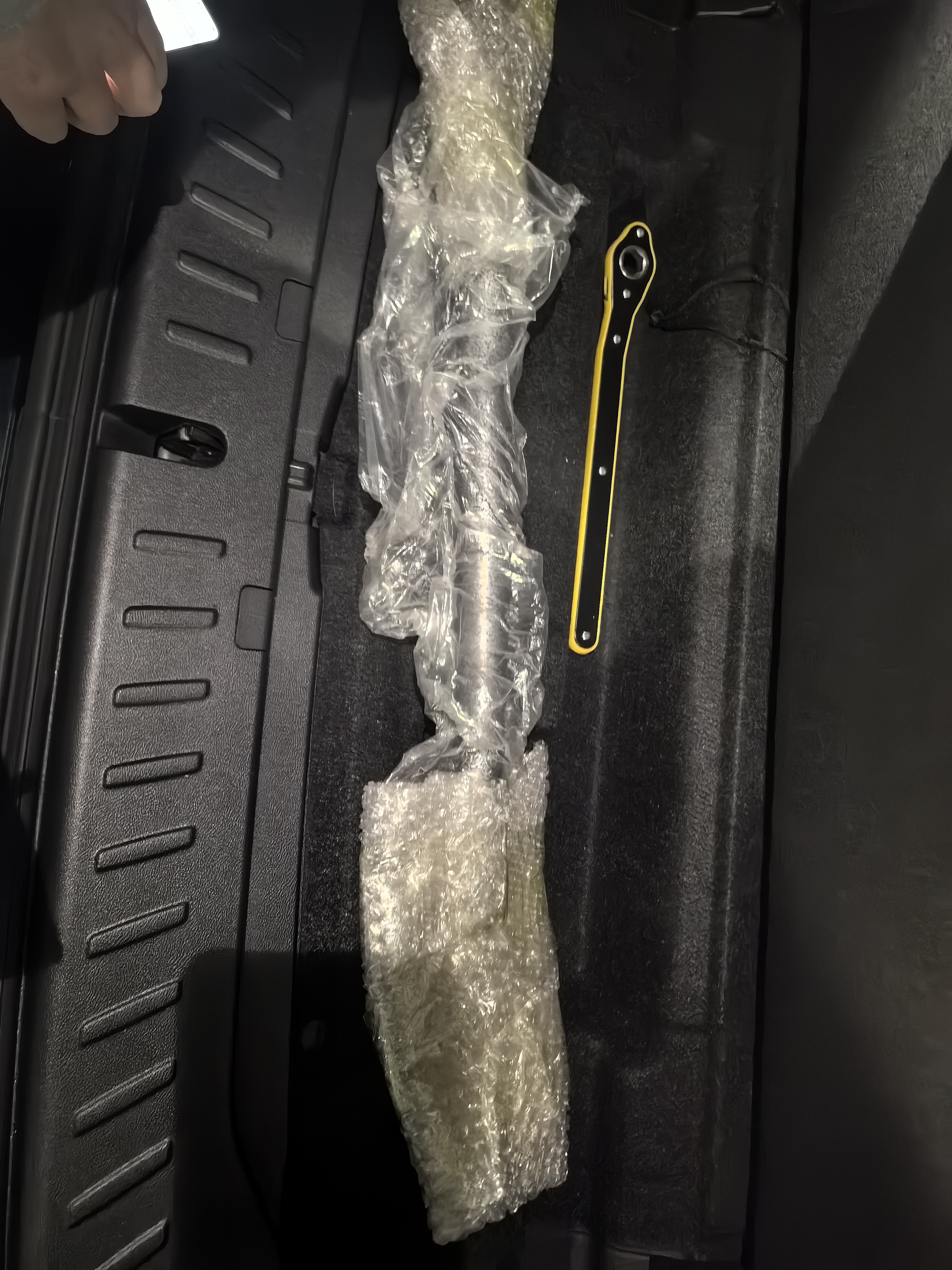 萌优优 农用铁锹户外挖土锰钢加厚铁锨种植小铲子尖锹雪铲 77.5cm尖锹 实拍图
