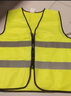 首盾 反光背心夏季透气工地反光服 交通警示骑行环卫反光衣四季通用施工反光马甲工作服可定制印字 国标高亮光拉链款-荧光黄 实拍图