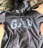 Gap男女装春秋LOGO美式复古连帽法式圈织软卫衣892186 黑色 170/92A(M)亚洲尺码 实拍图