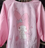 Hello Kitty儿童罩衣反穿衣宝宝吃饭围兜画画衣防水围裙饭兜 U4055粉色 L码  实拍图