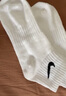 耐克（NIKE）男袜女袜 25新款运动袜透气短袜快干休闲跑步足球袜柔软篮球袜子 Dri-Fit快干/热推款/三双装 M/24-26厘米/38-42码 实拍图