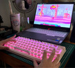 珂芝（KZZI）K75lite炫彩版机械键盘有线蓝牙无线2.4G三模gasket结构82键75配列PBT键帽RGB背光樱花粉樱粉轴V2 实拍图