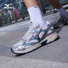 美津浓（MIZUNO）【SPEED 2K】千禧复古跑鞋男女同款运动鞋缓震舒适透气跑步鞋 21/幻银色 43 (280mm) 实拍图