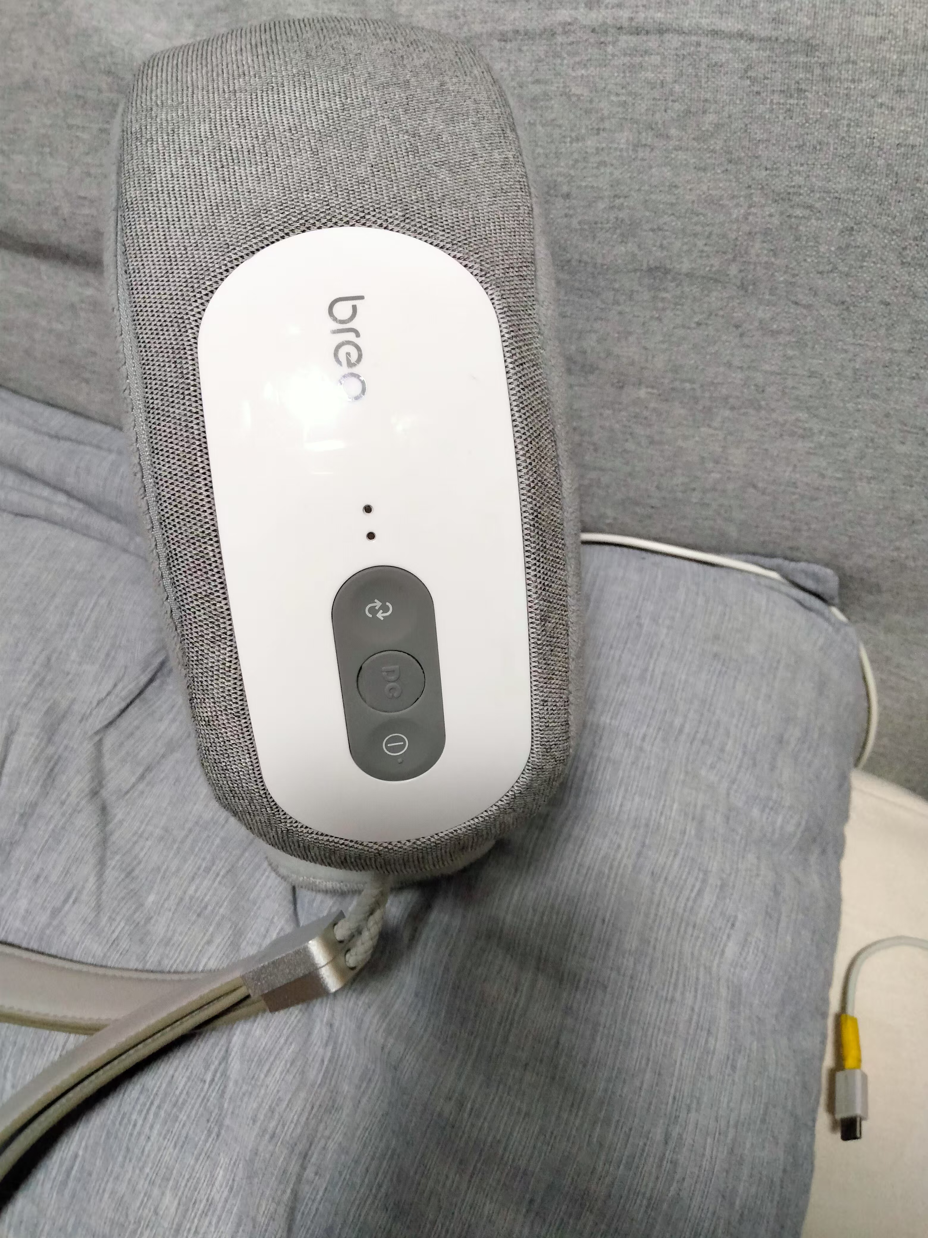 倍轻松（breo）颈椎按摩器iNeck3pro 颈椎按摩仪肩颈按摩仪器护颈仪APP操控 送妈妈老婆男女友生日礼物 实拍图