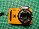 KODAK 柯达 PIXPRO WPZ2 数码相机 三防防震防水防尘 1080p 1600万像素 4 倍光学变焦 wifi连接 黄色 实拍图