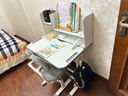 下一章儿童学习桌小学生家用写字书桌小孩写作业专用桌子可升降桌椅套装 至尊灰【高书架+海绵椅+阅读板+锂电灯+矫姿器】 实拍图
