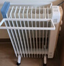 美的（Midea）【强劲热力】电热油汀/取暖器家用/加热电暖器/17片电暖气片/立式加热器大面积加湿恒温 HYW30GW 实拍图