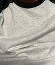 SIMWOOD/简木男装【标准宽松】240g sorona 插肩袖圆领长袖T恤男SN120061 燕麦灰配黑 L （建议131-145斤） 实拍图