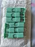 零食袋夹子封口夹塑料袋密封夹面包袋多用途防潮保鲜夹弹簧按压夹 【颜色随机】3个装 实拍图