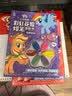 小马宝莉 彩虹花瓣蜡笔涂色书 奇妙花园 儿童益智玩具 绘本图书   省钱卡 实拍图