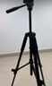 先视道 通用视频会议摄像头三脚架摄像机落地三脚支架高度可调可移动适用各种品牌设备最高2米可调 40-140厘米三脚架+梯形托盘（桌面用套餐） 实拍图