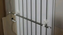 呈爱暖气片晾衣架免打孔多功能带挂钩双层毛巾杆晾衣神器专用置物架 单杆加厚50厘米杆【3勾】 实拍图