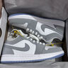 耐克NIKE篮球鞋男女同款小迪奥AJ1 JORDAN 1运动鞋DC0774-105白灰39 实拍图
