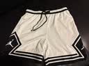耐克（NIKE）JORDAN DRI-FIT SPORT DIAMOND 男子速干短裤 DX1488-100 L 实拍图