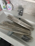 宜思家（YISIJIA）衣架家用挂衣晾衣架防滑无痕防肩角架子衣柜挂衣服不起包挂架衣撑  防滑无痕双位款【静谧灰】 30个装 实拍图