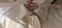 艾莱依羽绒服女2024气质长款风衣斗篷披肩通勤收腰大衣冬外套 乳灰米S 实拍图