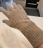 玖慕（JIUMU）纯羊绒保暖手套女冬季加厚绞花高档针织毛线手套户外防寒手套 实拍图