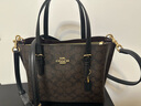 蔻驰（COACH）【品牌直供】女包MOLLIE25通勤斜挎托特包 黑色CV965 生日礼物 实拍图