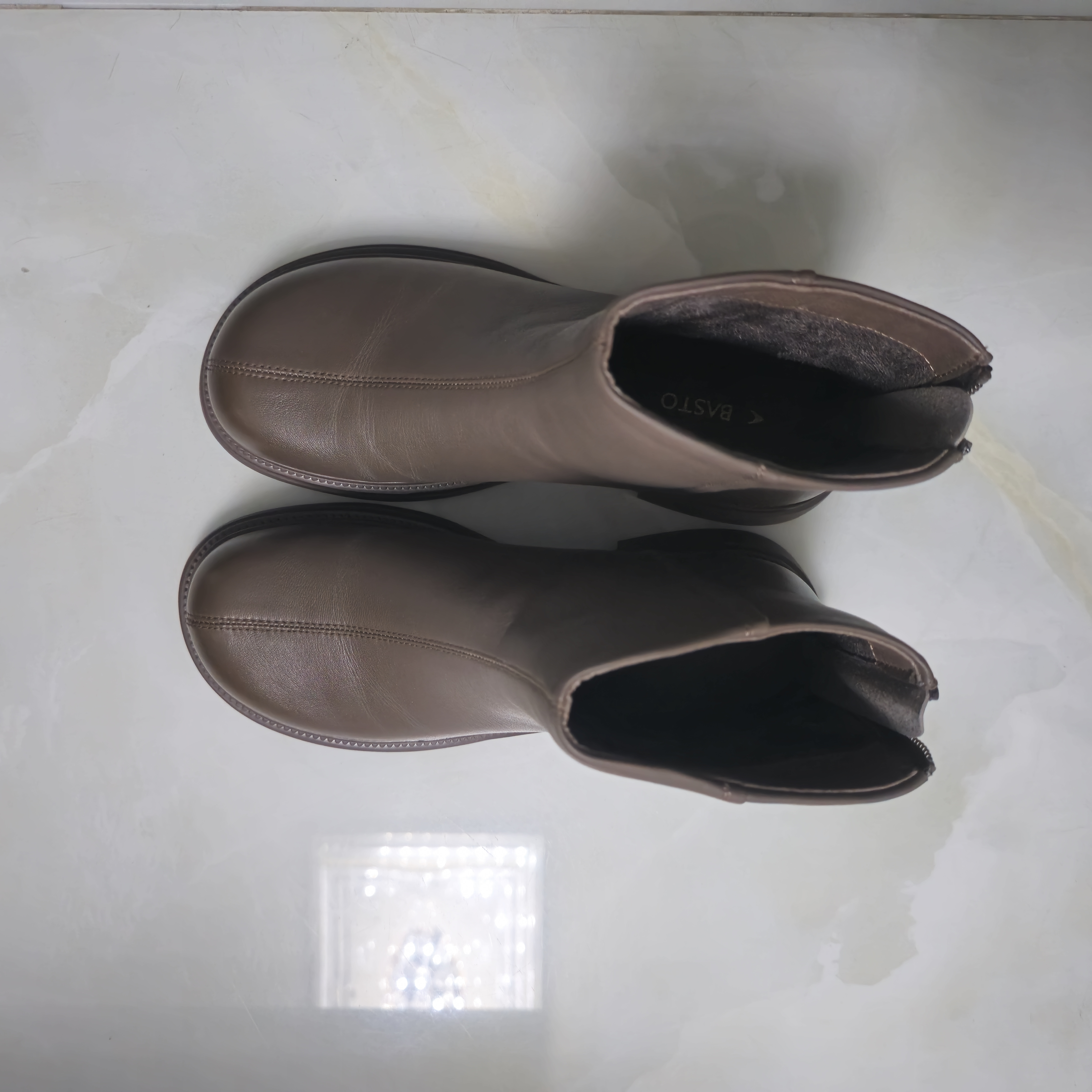 百思图24冬商场同款时尚休闲靴粗跟女短靴G1001DD4 棕色 37 实拍图