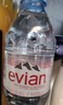 依云（evian）天然矿泉水 法国原装进口饮用水 瓶装水 【玻璃瓶】充气330mL*20瓶 实拍图