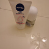 妮维雅（NIVEA）走珠止汗露腋下异味止汗男士滚珠香体液可做香水女士干爽 （女士）淡雅花香12ml 实拍图