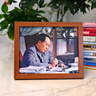 韶之红毛主席像装饰字画办公桌面摆台画像伟人恩来挂画挂像壁画励志家装 1961年在广州办公写字 7寸（21cm*16cm） 实拍图