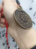山迪九宫八卦牌黄铜五爷唐卡吊坠西藏莲师本命年项链生肖钥匙腰牌挂件 九宫八卦牌吊坠-红绳款 实拍图