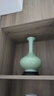 景德镇陶瓷器仿古新中式颜色釉花瓶工艺品客厅摆件家居酒柜玄关书房电视柜办公室博古架茶室装饰品瓷瓶摆设 仿古颜色釉豆青竹节扁瓶（配木质旋转底座） 实拍图
