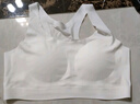红豆少女文胸轻薄无痕运动文胸女童柔软背心式发育期内衣 白色B70 实拍图
