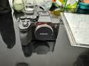 美本堂 适用于索尼A7R5相机保护贴膜SONY a7r5机身贴纸贴皮碳纤维磨砂3M 深邃灰顶+磨砂黑底 索尼A7R5 实拍图
