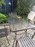户外桌椅室外庭院花园防腐木咖啡小茶几阳台花园休闲茶桌餐椅组合 黑150方+4椅(黑色折叠竖纹椅) 不拍带伞默认发无开孔桌 实拍图