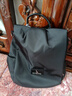 袋鼠【袋鼠正品】防盗包包2025新款女包时尚休闲百搭多功能双肩包背包 黑色（送手包礼袋） 小号【高33*宽32*厚15】 实拍图
