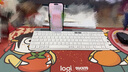 罗技（Logitech）K580无线蓝牙键盘带手机支架可跨屏切换静音按键无限薄膜键盘笔记本电脑手机ipad平板键鼠套装 k580【小刘鸭困贴纸款】-白 实拍图