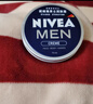 妮维雅（NIVEA） 男士面霜润肤霜秋冬季补水保湿擦脸清爽控油小蓝罐护肤品送男友 男士润肤霜75ml（铁罐） 实拍图