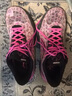 李宁利刃5丨篮球鞋男鞋透气网面一体织低帮篮球舒适专业比赛运动鞋 荧光嫩粉/黑-2 101款3D碎影 47.5 实拍图