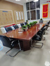 会议桌长桌培训桌椅组合办公桌洽谈桌 红胡桃色 6米桌+20把图中木椅（包邮包安装 实拍图