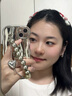 素洛适用苹果16Promax银色曲边电镀水波纹手机壳iPhone15时尚11网红女14Pro手链高级12感防摔软保护壳 电镀银色水波纹+爱心腕带 iPhone 13 实拍图