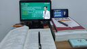 木马人懒人床上电脑桌折叠桌学生宿舍升降桌写字桌小桌子学习桌家用书桌 【免安装 可折叠】升级款-茶色64长（高度可调节） 实拍图