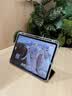 GOMI适用ipad11保护壳A16芯片10带笔槽Air5/4/air6透明9苹果pro保护套磁吸11英寸亚克力Y折M4防摔2026 【一体款】雅致黑【钢化膜+贴纸+触屏笔】 iPad第11/10代（ 实拍图